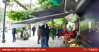 Hà Nội: Xem xét trách nhiệm 2 chỉ huy và 14 cán bộ Công an phường để xảy ra vi phạm trật tự đô thị