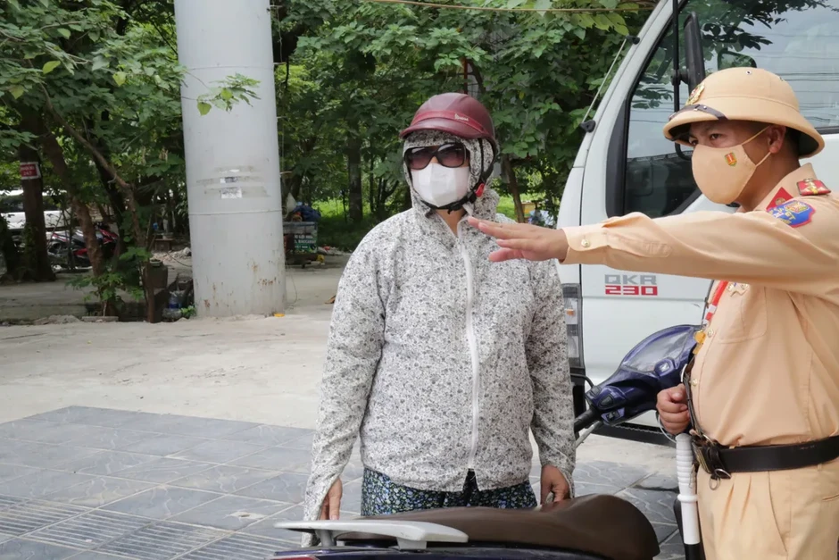 Hà Nội xử lý 170 trường hợp vi phạm trật tự, an toàn giao thông đường sắt Hà Nội xử lý 170 trường hợp vi phạm trật tự, an toàn giao thông đường sắt