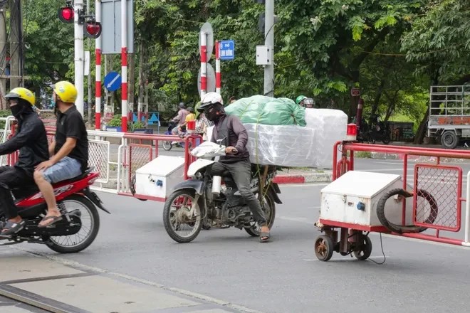 Hà Nội xử lý 170 trường hợp vi phạm trật tự, an toàn giao thông đường sắt Hà Nội xử lý 170 trường hợp vi phạm trật tự, an toàn giao thông đường sắt