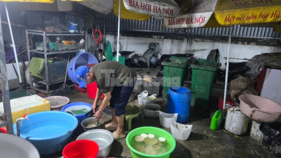 Hà Nội: Xử lý cơ sở vi phạm an toàn thực phẩm, lộ ra nhiều vấn đề Hà Nội: Xử lý cơ sở vi phạm an toàn thực phẩm, lộ ra nhiều vấn đề