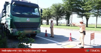 Hà Nội xử lý hơn 1.600 xe tải, xe đầu kéo vi phạm trong 20 ngày