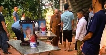 Hai chị em ruột chết đuối tại khe suối sau nhà