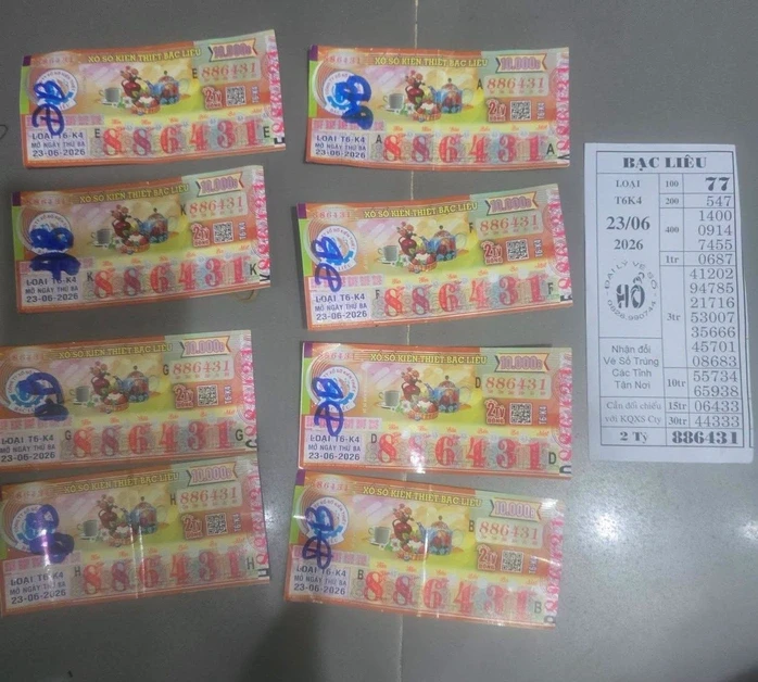 Hai giải độc đắc xổ số miền Nam tiếp tục trúng ở 2 địa phương Hai giải độc đắc xổ số miền Nam tiếp tục trúng ở 2 địa phương