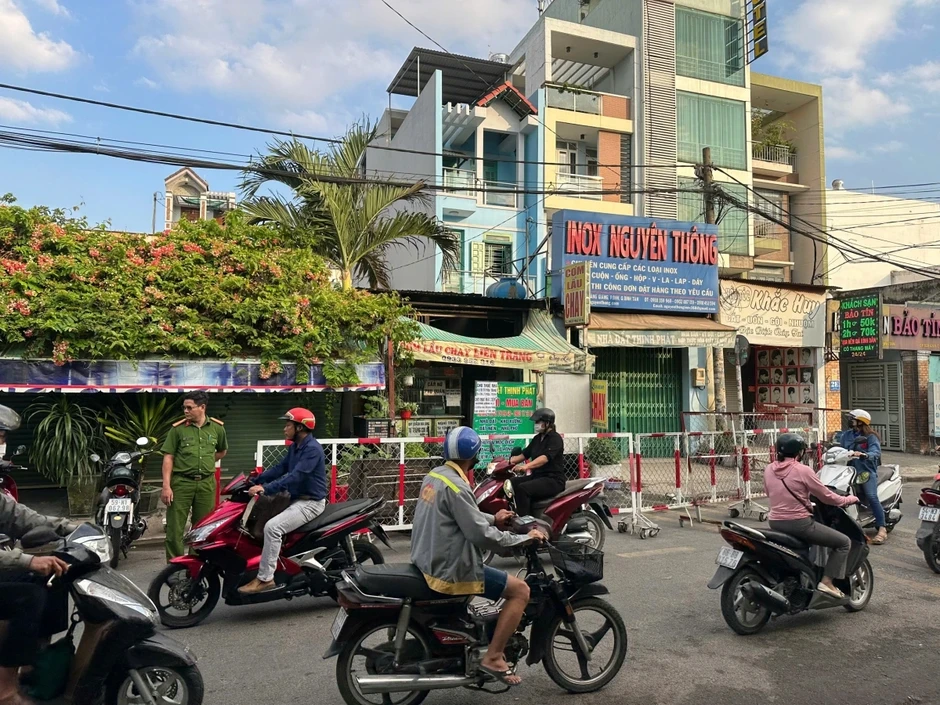 Hai mẹ con tử vong trong vụ cháy quán cơm chay ở TP.HCM