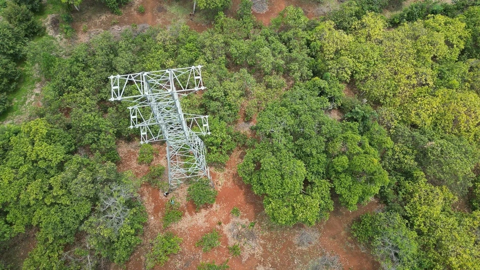 Hàng chục trụ điện 110kV chưa dùng đã "lung lay", người dân Đồng Nai nơm nớp lo sợ Hàng chục trụ điện 110kV chưa dùng đã "lung lay", người dân Đồng Nai nơm nớp lo sợ