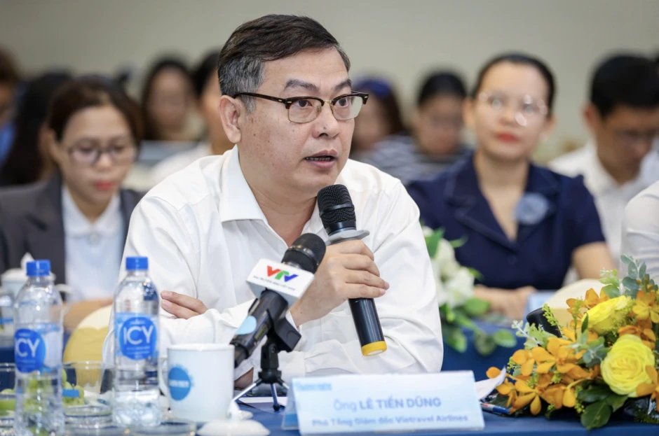 Hãng hàng không của con trai bầu Hiển thừa nhận: "Càng bay càng lỗ" do giá nhiên liệu tăng cao Hãng hàng không của con trai bầu Hiển thừa nhận: "Càng bay càng lỗ" do giá nhiên liệu tăng cao