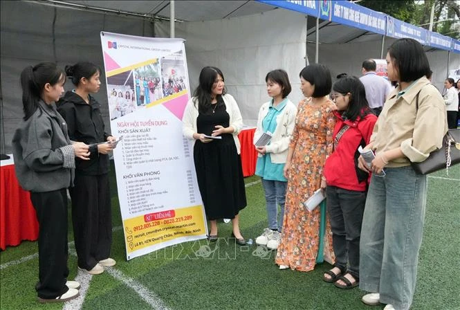Hàng nghìn cơ hội việc làm cho lao động từ Hàn Quốc, Nhật Bản về nước