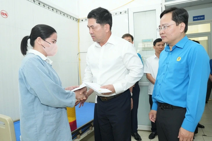 Hàng nghìn công nhân ở thủ phủ công nghiệp phía Bắc được khám sức khỏe miễn phí Hàng nghìn công nhân ở thủ phủ công nghiệp phía Bắc được khám sức khỏe miễn phí