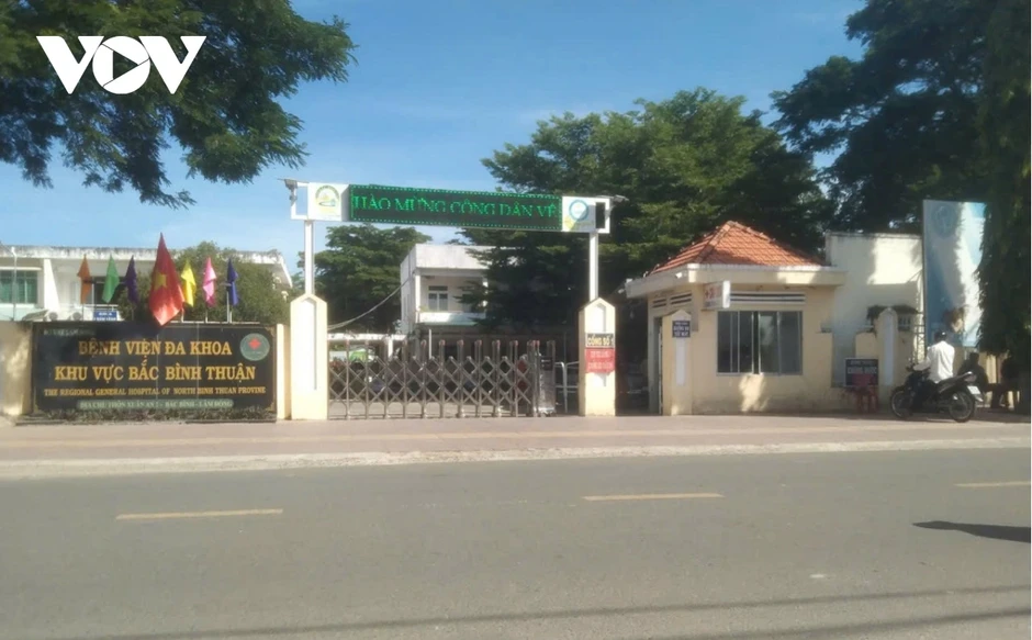 Hàng trăm nhân viên Bệnh viện ở Lâm Đồng bị nợ lương nhiều tháng