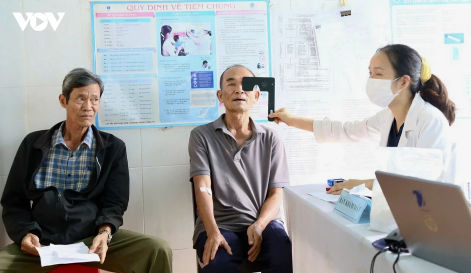 Hàng triệu người dân ở Đắk Lắk chủ động khám bệnh sàng lọc Hàng triệu người dân ở Đắk Lắk chủ động khám bệnh sàng lọc