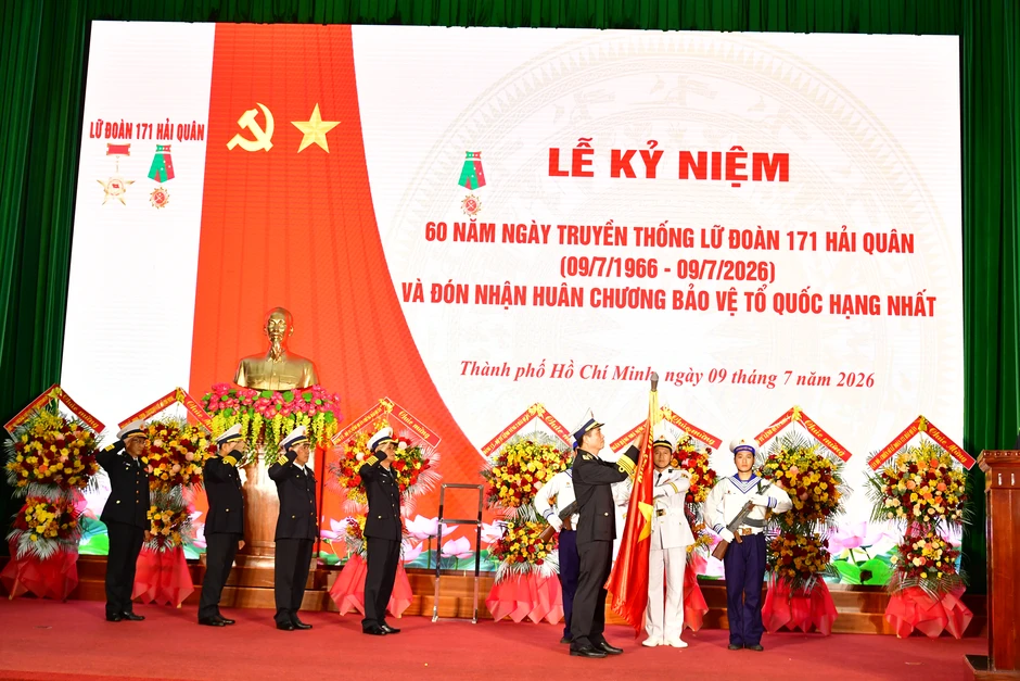 Hành trình 60 năm bảo vệ biển đảo Tổ quốc của Lữ đoàn 171 Hải quân Hành trình 60 năm bảo vệ biển đảo Tổ quốc của Lữ đoàn 171 Hải quân