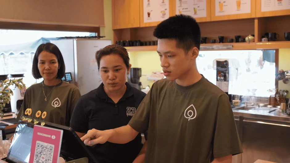 Hành trình hòa nhập của người tự kỷ trong một quán cà-phê đặc biệt Hành trình hòa nhập của người tự kỷ trong một quán cà-phê đặc biệt