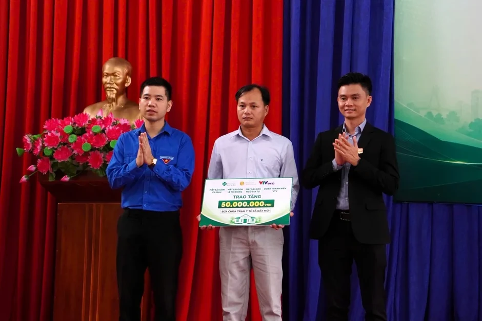 Hành trình về nguồn vì sức khỏe cộng đồng Hành trình về nguồn vì sức khỏe cộng đồng