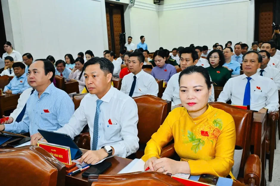 HĐND TPHCM xem xét thông qua đầu tư nhiều dự án trọng điểm HĐND TPHCM xem xét thông qua đầu tư nhiều dự án trọng điểm