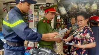 Hiểm hoạ cháy từ những căn nhà vừa ở vừa kinh doanh, bịt lối thoát
