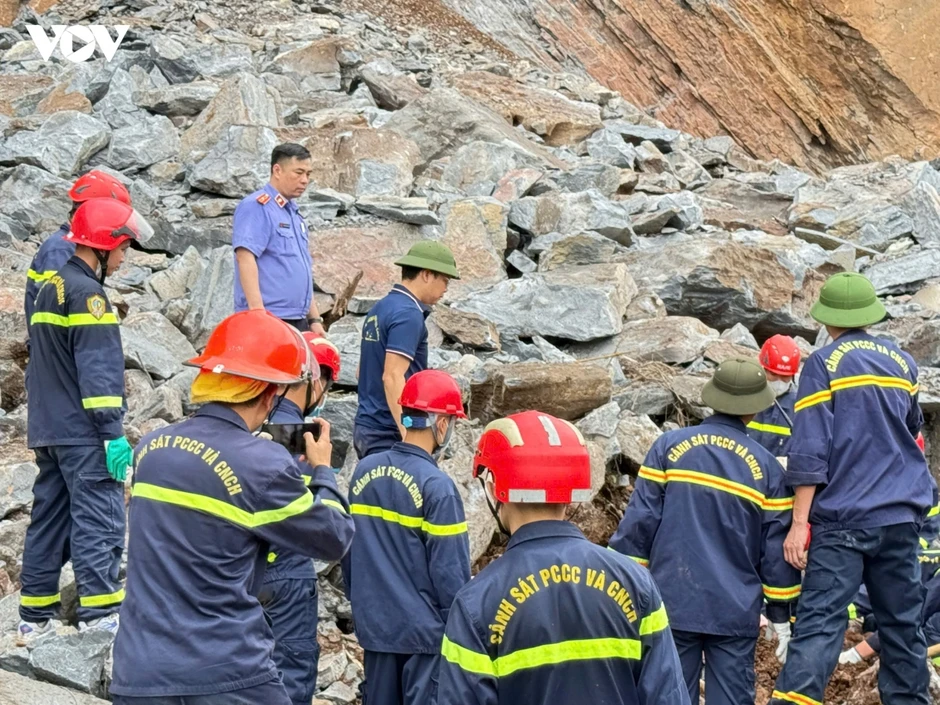 Hiện trường vụ sạt lở mỏ đá tại Thanh Hóa khiến 3 người tử vong