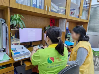 Hiệu quả mô hình mua BHYT cho người bệnh trên toàn quốc ngay tại bệnh viện