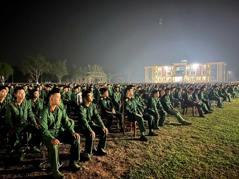 Hiệu quả phổ biến, giáo dục pháp luật ở Sư đoàn 325 Anh hùng Hiệu quả phổ biến, giáo dục pháp luật ở Sư đoàn 325 Anh hùng