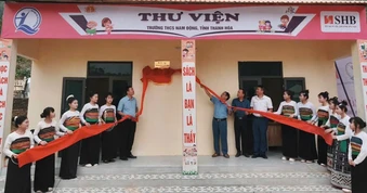 Hỗ trợ thư viện cho trẻ em khó khăn ở Thanh Hóa