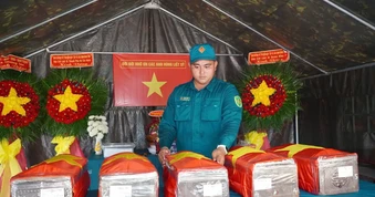 Hoàn thành tìm kiếm, quy tập 5 hài cốt liệt sĩ tại xã Thường Tân