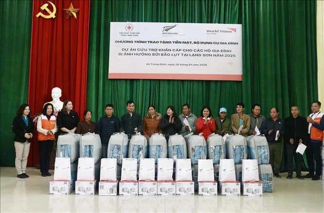 Hoạt động hỗ trợ nhân đạo hướng đến đối tượng yếu thế, dễ bị tổn thương Hoạt động hỗ trợ nhân đạo hướng đến đối tượng yếu thế, dễ bị tổn thương