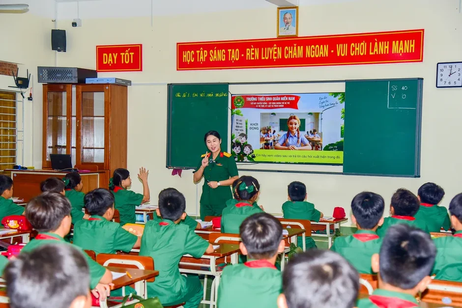Học tốt, rèn nghiêm, vui tuổi học trò ở Trường Thiếu sinh quân miền Nam Học tốt, rèn nghiêm, vui tuổi học trò ở Trường Thiếu sinh quân miền Nam