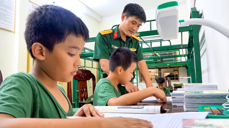 Học tốt, rèn nghiêm, vui tuổi học trò ở Trường Thiếu sinh quân miền Nam Học tốt, rèn nghiêm, vui tuổi học trò ở Trường Thiếu sinh quân miền Nam