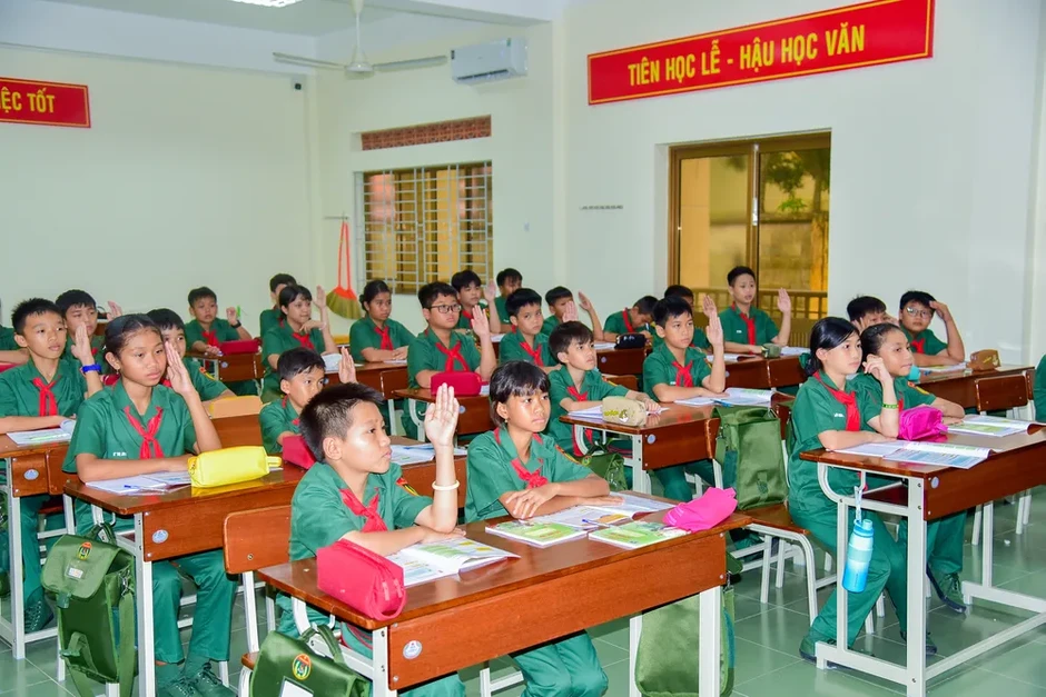 Học tốt, rèn nghiêm, vui tuổi học trò ở Trường Thiếu sinh quân miền Nam Học tốt, rèn nghiêm, vui tuổi học trò ở Trường Thiếu sinh quân miền Nam