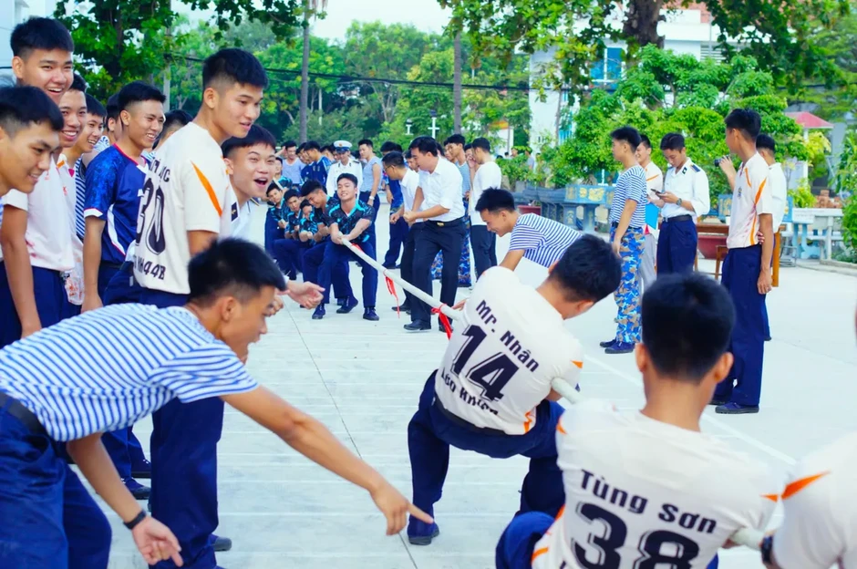 Học viện Hải quân: Sôi nổi các hoạt động chào mừng những ngày lễ lớn Học viện Hải quân: Sôi nổi các hoạt động chào mừng những ngày lễ lớn