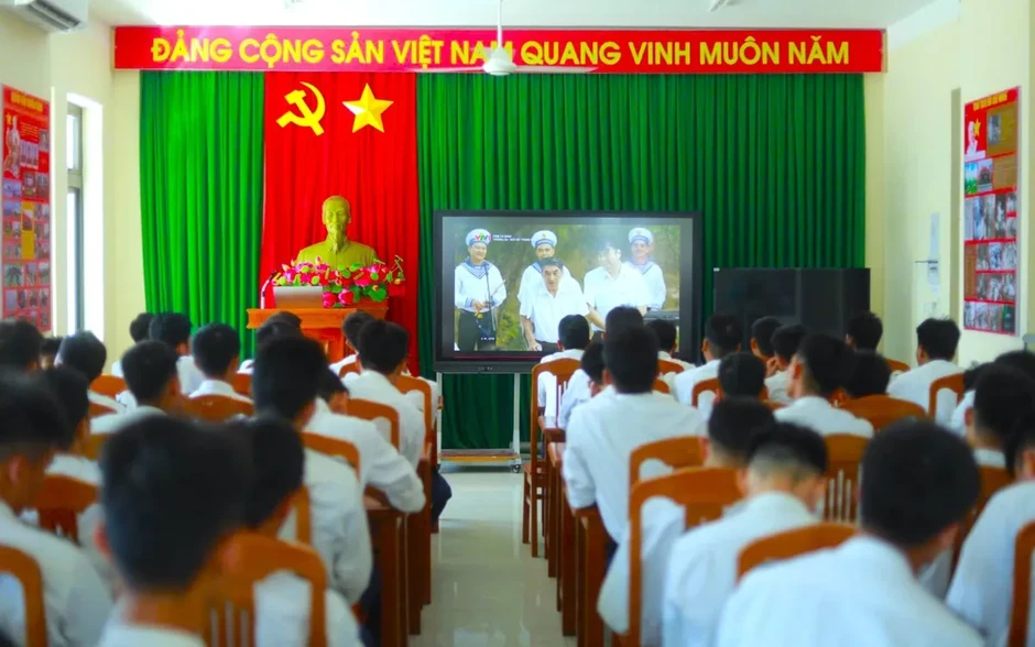 Học viện Hải quân: Sôi nổi các hoạt động chào mừng những ngày lễ lớn Học viện Hải quân: Sôi nổi các hoạt động chào mừng những ngày lễ lớn