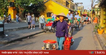Hội An giữ trật tự vỉa hè, nhưng vẫn giữ “hồn phố”