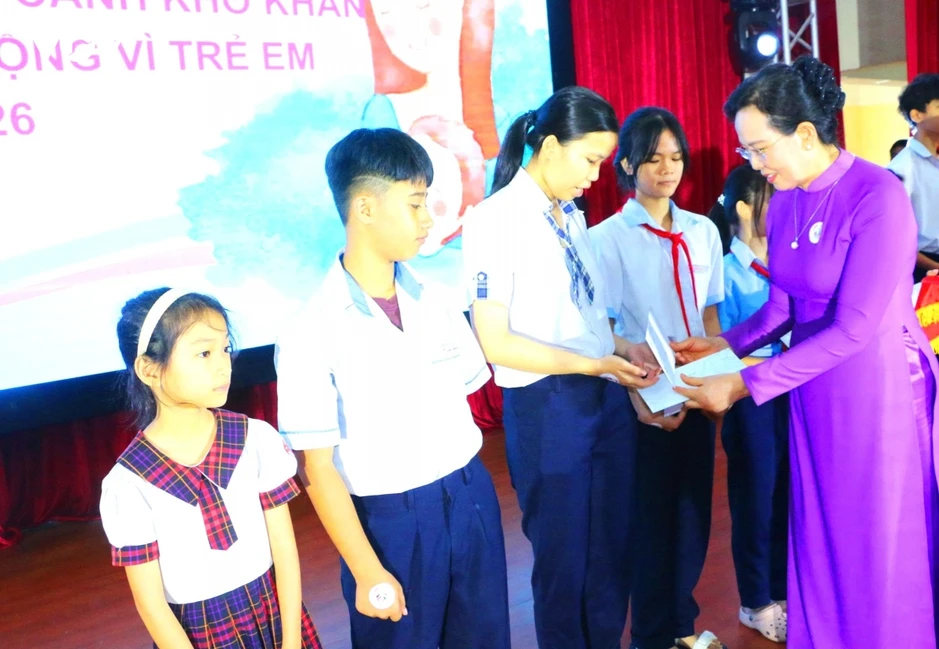 Hội Liên hiệp Phụ nữ Việt Nam phát động hưởng ứng Ngày Gia đình Việt Nam tại Huế Hội Liên hiệp Phụ nữ Việt Nam phát động hưởng ứng Ngày Gia đình Việt Nam tại Huế