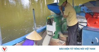 Hồi sinh máy chà gạo trên dòng sông quê