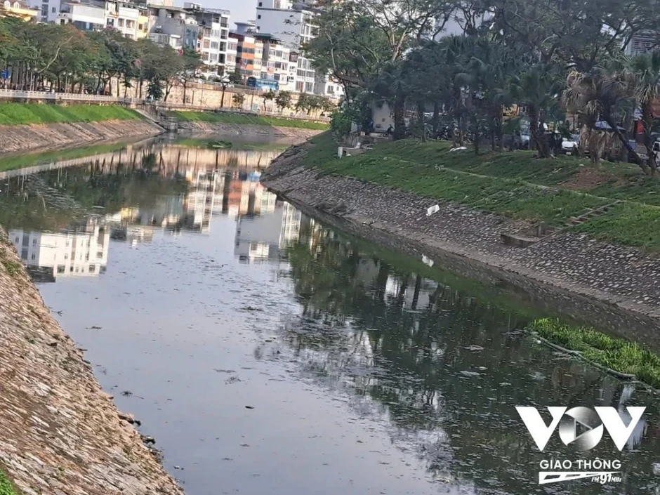 Hồi sinh sông Tô Lịch: Cần khơi dòng chảy thuận thiên Hồi sinh sông Tô Lịch: Cần khơi dòng chảy thuận thiên