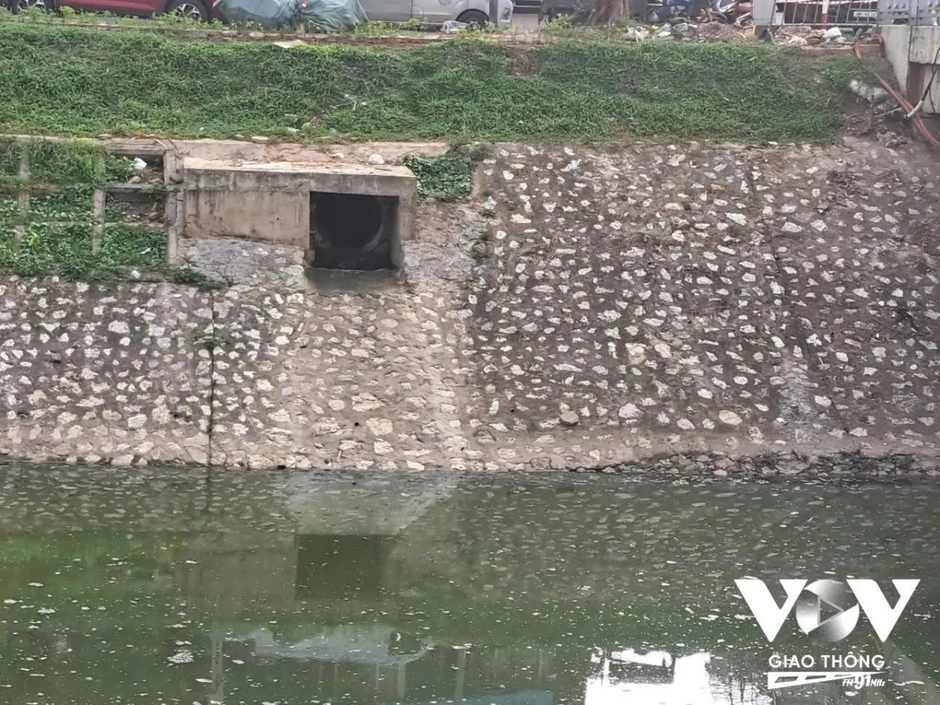 Hồi sinh sông Tô Lịch: Cần khơi dòng chảy thuận thiên Hồi sinh sông Tô Lịch: Cần khơi dòng chảy thuận thiên