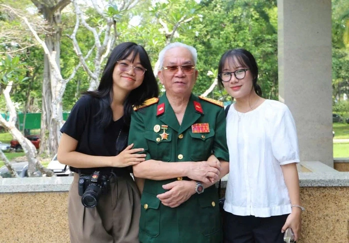 Hồi ức tháng 4: Người trẻ viết tiếp câu chuyện hòa bình