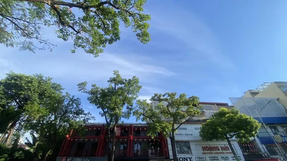 Hôm nay, 24-6, cao điểm nắng nóng ở Bắc bộ và Trung bộ, nhiều nơi trên 40 độ C Hôm nay, 24-6, cao điểm nắng nóng ở Bắc bộ và Trung bộ, nhiều nơi trên 40 độ C