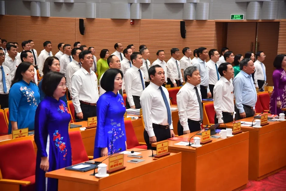 Hôm nay, Hà Nội thông qua chính sách hỗ trợ người dân chuyển đổi sang phương tiện xanh