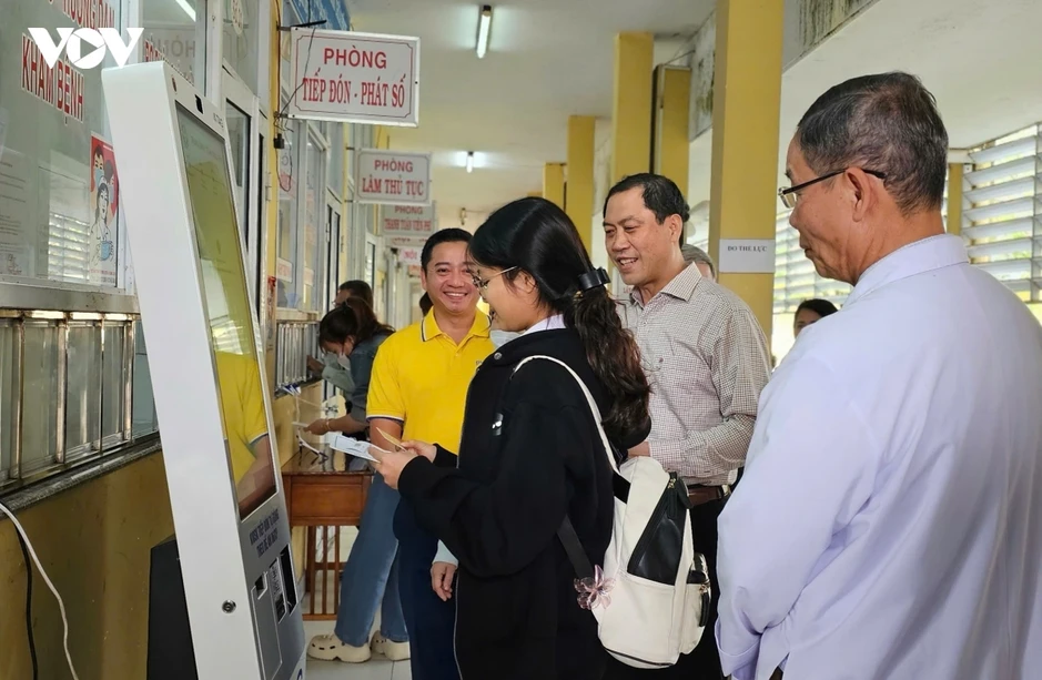 Hơn 1,2 triệu người dân Huế sẽ được khám sức khỏe miễn phí mỗi năm Hơn 1,2 triệu người dân Huế sẽ được khám sức khỏe miễn phí mỗi năm