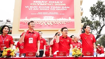 Hơn 1,4 triệu bước chân vì sức khỏe và an ninh Tổ quốc
