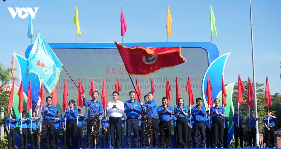 Hơn 1.000 đoàn viên thanh niên Đà Nẵng ra quân “Ngày Chủ nhật xanh”
