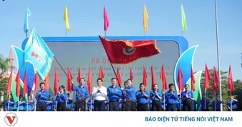 Hơn 1.000 đoàn viên thanh niên Đà Nẵng ra quân “Ngày Chủ nhật xanh”