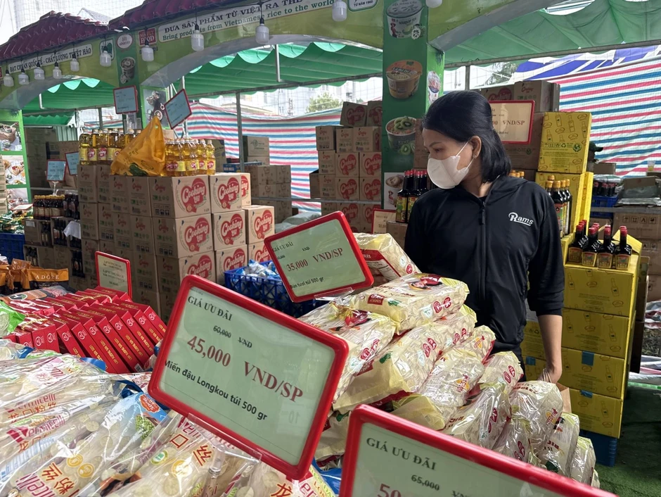 Hơn 12.000 nữ công nhân được tầm soát ung thư cổ tử cung miễn phí bằng AI Hơn 12.000 nữ công nhân được tầm soát ung thư cổ tử cung miễn phí bằng AI