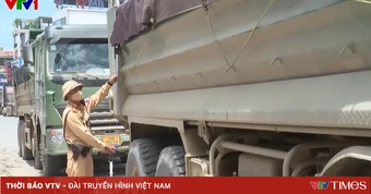 Hơn 1.600 xe tải, xe đầu kéo chở quá tải bị phạt tại Hà Nội trong 20 ngày