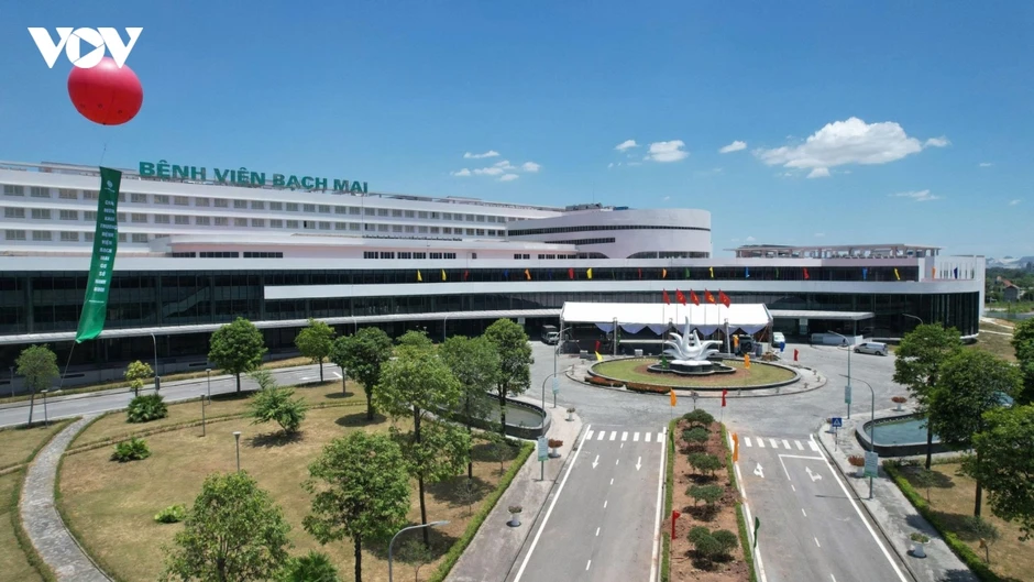 Hơn 1.800 lượt khám yêu cầu ngày đầu Bệnh viện Bạch Mai cơ sở Ninh Bình hoạt động