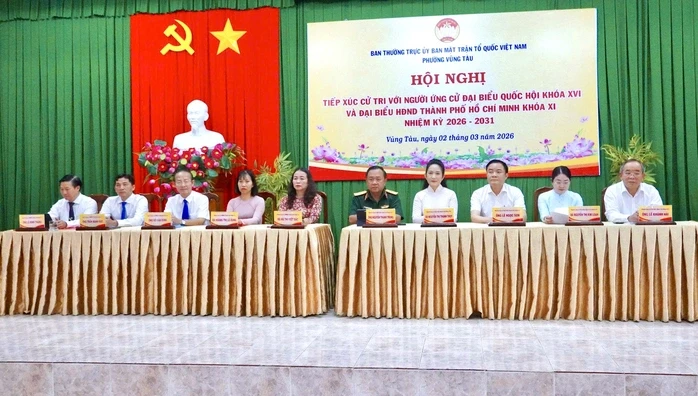 Hơn 200 cử tri phường Vũng Tàu tiếp xúc ứng cử viên ĐBQH và HĐND TPHCM