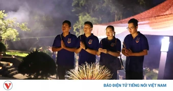 Hơn 200 thanh niên tri ân Anh hùng liệt sĩ tại Nghĩa trang Liệt sĩ Nhà tù Sơn La