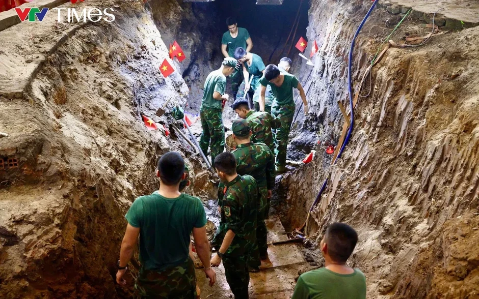 Hơn 50 cuộc gọi, tin nhắn có giá trị hỗ trợ tìm kiếm liệt sĩ tại sân bay Tân Sơn Nhất Hơn 50 cuộc gọi, tin nhắn có giá trị hỗ trợ tìm kiếm liệt sĩ tại sân bay Tân Sơn Nhất