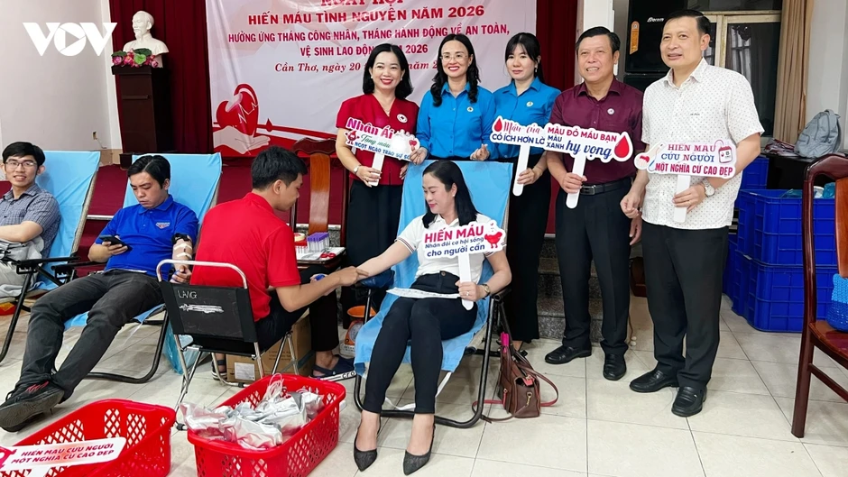 Hơn 500 đoàn viên, người lao động Cần Thơ hiến máu vì cộng đồng