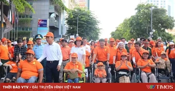 Hơn 5.000 người đi bộ đồng hành vì nạn nhân chất độc da cam/dioxin